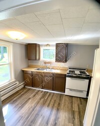 862 Iron Ridge Rd, Unit Apt J photo'