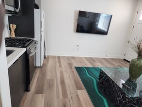 28353 Old Spgs Rd in Castaic, CA - Building Photo - Building Photo