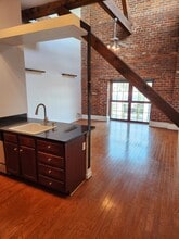 815 Porter St, Unit 409 in Richmond, VA - Building Photo - Building Photo