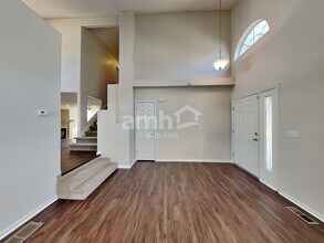 4544 Espana Way in Denver, CO - Building Photo - Building Photo