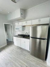 1006 13th Ave W in Bradenton, FL - Building Photo - Building Photo