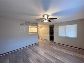 9207 E 12th St in Indianapolis, IN - Building Photo - Building Photo