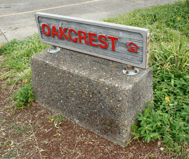 Oakcrest Family Housing in Corvallis, OR - Building Photo - Building Photo