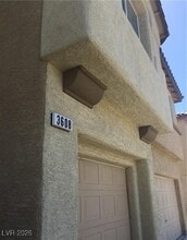 3608 Tundra Swan St in Las Vegas, NV - Building Photo - Building Photo