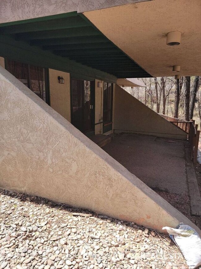 408 Columbia Rd in Colorado Springs, CO - Building Photo - Building Photo