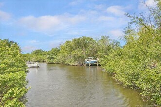 3129 SE Indian St in Stuart, FL - Building Photo - Building Photo