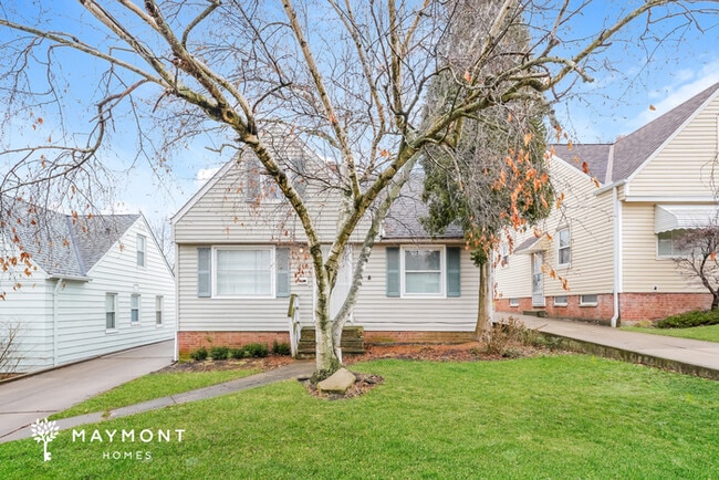 property at 11606 Crofton Rd