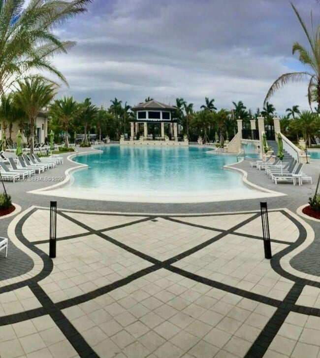 8960 NW 97th Ave in Doral, FL - Building Photo - Building Photo