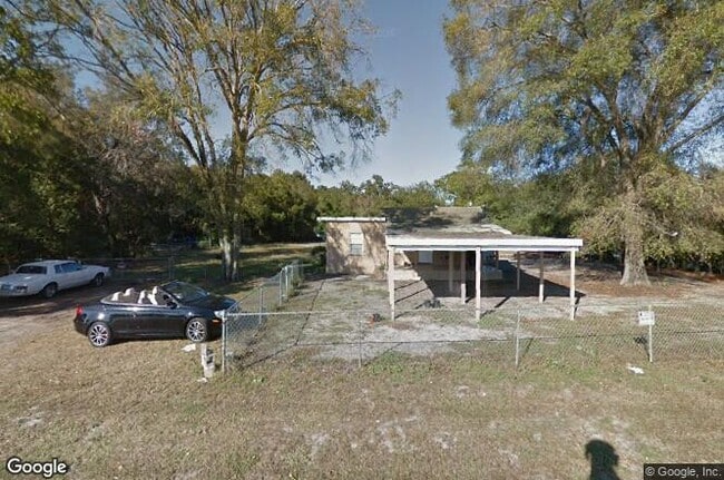 property at 2229 E Welch Rd