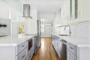 1020 19th St, Unit 5 in Santa Monica, CA - Building Photo