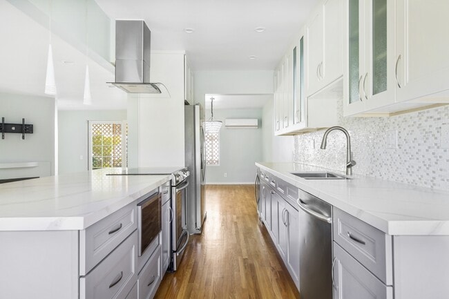 property at 1020 19th St