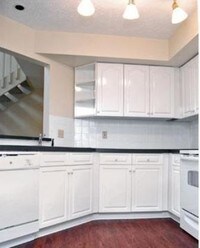 Building Photo - Village At Pointe West Apartamentos in Akron, Ohio