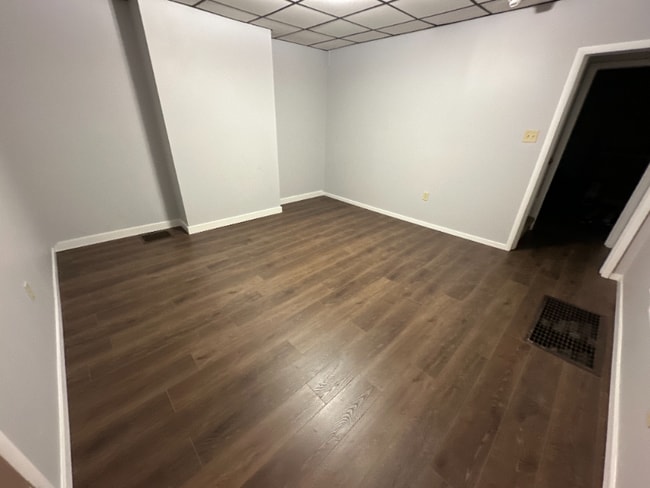 203-205-205 S Spring Ave, Unit 205 in Greensburg, PA - Building Photo - Building Photo