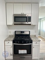 4082 W. 142nd St in Hawthorne, CA - Building Photo