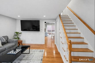 89 Furnace Ave in Stafford, CT - Building Photo - Building Photo