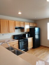 10997 Gaylord St in Northglenn, CO - Foto de edificio - Building Photo