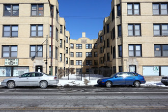 4055 N Elston Ave in Chicago, IL - Building Photo - Building Photo