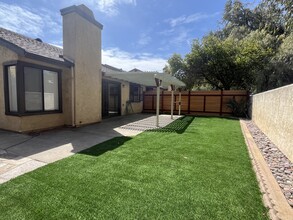 2144 Greencrest Dr in El Cajon, CA - Building Photo - Building Photo