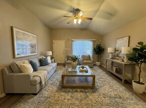 4802 John David Dr, Unit Unit A in Killeen, TX - Building Photo - Building Photo