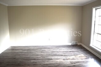 2601 Camrose Cove in Memphis, TN - Building Photo - Building Photo