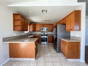 6625 Quail Spring Ave in Twentynine Palms, CA - Building Photo - Building Photo