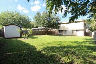 3309 Kissman Dr in Austin, TX - Building Photo - Building Photo