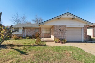 4009 Vickie Dr in Del City, OK - Building Photo