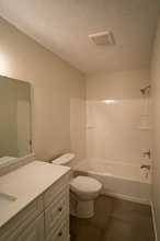 1277 W 67th St in Cleveland, OH - Building Photo - Building Photo