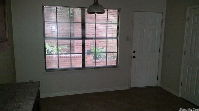 1803 Reservoir Rd-Unit -31 in Little Rock, AR - Building Photo - Building Photo