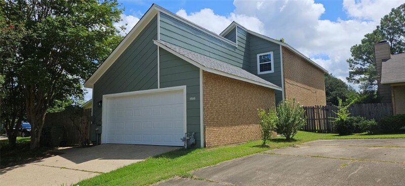 1505 Westminster Dr in Montgomery, AL - Foto de edificio