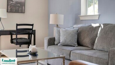 1000 Forestview Dr, Unit 3316 in Oakwood, GA - Building Photo - Building Photo