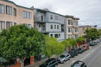 1366 Valencia St in San Francisco, CA - Building Photo - Building Photo