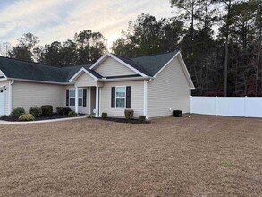 301 Macarthur Dr in Bucksport, SC - Building Photo - Building Photo