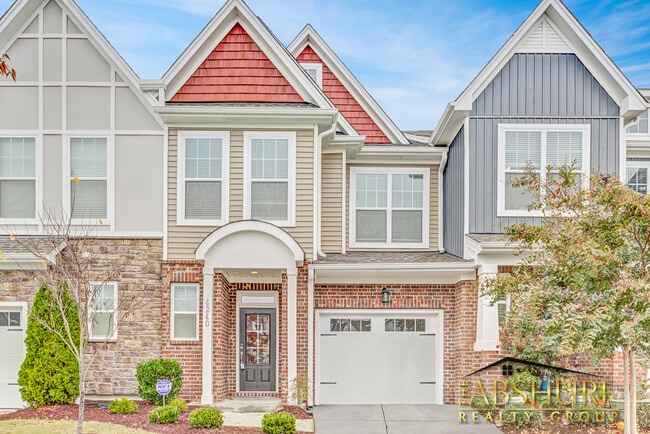 property at 4240 Vallonia Dr