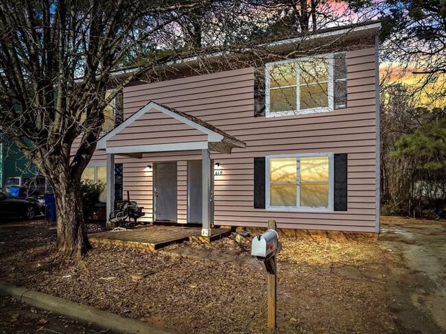 property at 614 Hilltop Dr