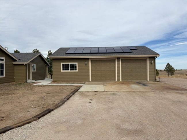47568 Co Rd 17 in Elizabeth, CO - Building Photo - Building Photo