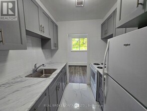 11 Wellington Rd 124 in Erin, ON - Building Photo - Building Photo
