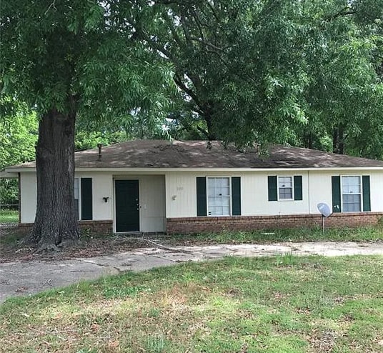 3855 Woodley Rd in Montgomery, AL - Building Photo - Building Photo