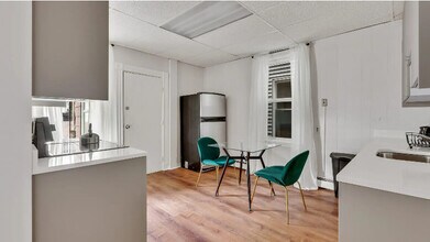 823 Dorchester Ave, Unit 1 in Boston, MA - Building Photo - Building Photo