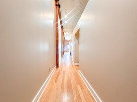 200 Main St, Unit 610 in Kansas City, MO - Building Photo