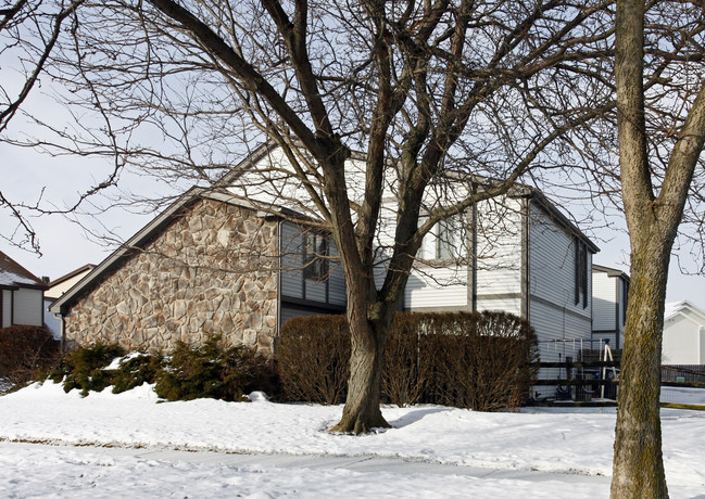 2548 Plum Leaf Ln in Toledo, OH - Building Photo - Building Photo