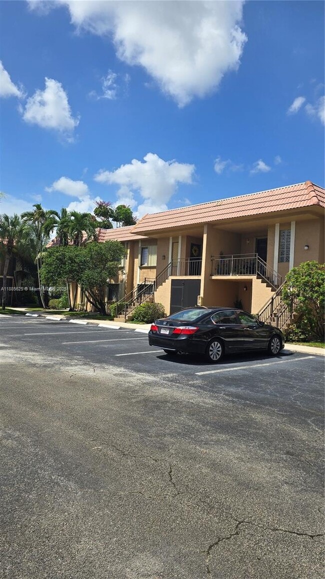 property at 193 Lakeview Dr