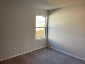 15110 Sorrento Bay Cir in Willis, TX - Building Photo - Building Photo