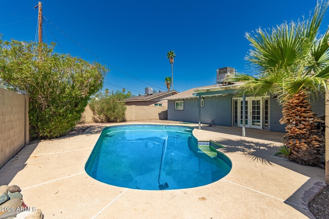 1887 E Palmcroft Dr in Tempe, AZ - Building Photo - Building Photo