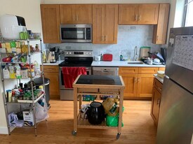 83 Highland St, Unit 2 in Boston, MA - Building Photo