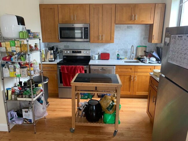 83 Highland St, Unit 2