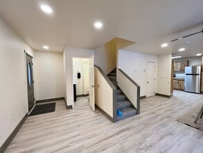 534 Auburn Dr in Fairbanks, AK - Building Photo - Building Photo