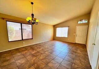 2810 S Los Altos Pl in Chandler, AZ - Building Photo - Building Photo