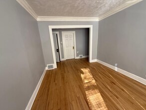 650 N Lamon Ave in Chicago, IL - Building Photo - Building Photo