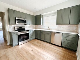 2331 N 54th St, Unit 2331 in Milwaukee, WI - Building Photo